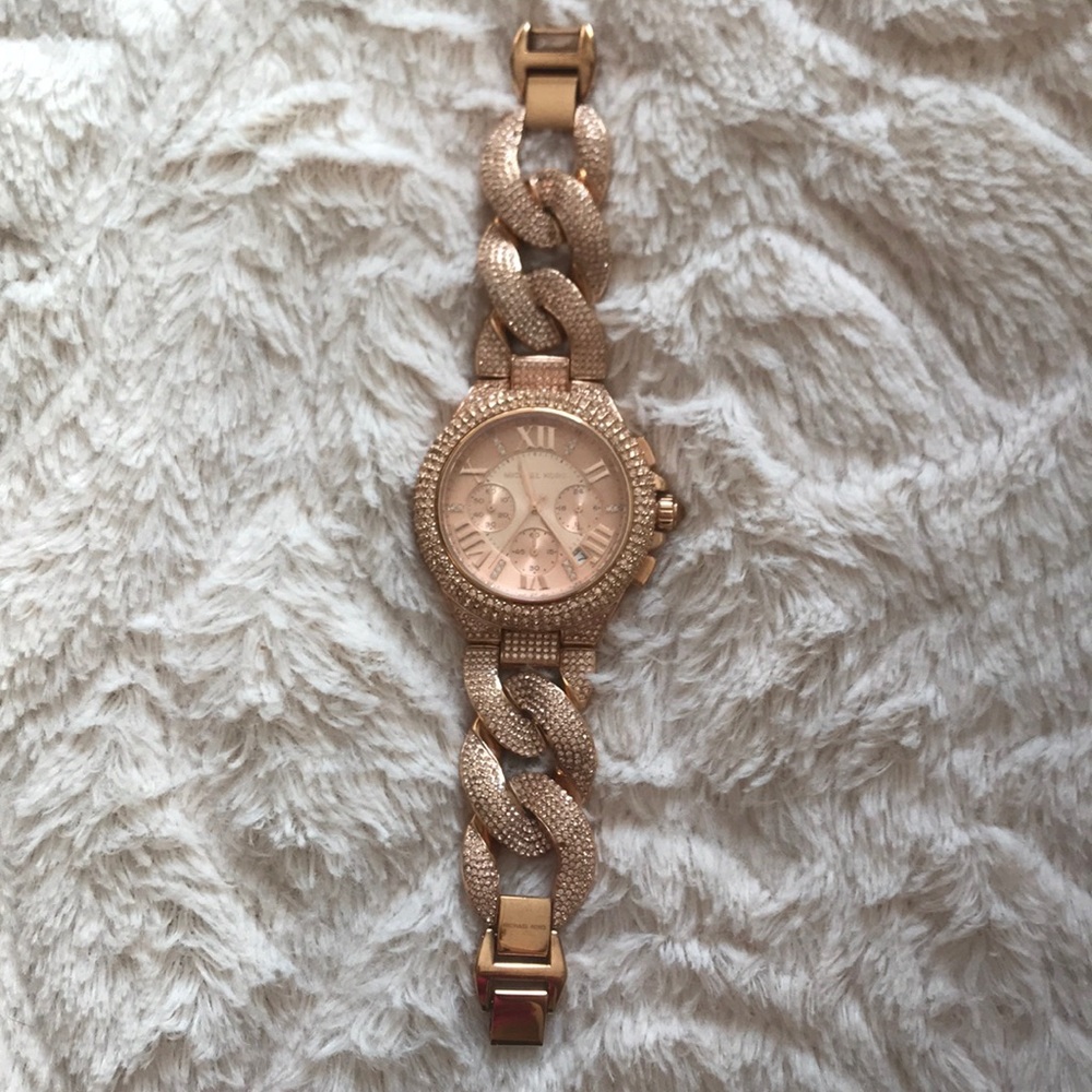 Rose gold MK chain watch!